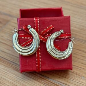 Vintage 14k hoop earrings